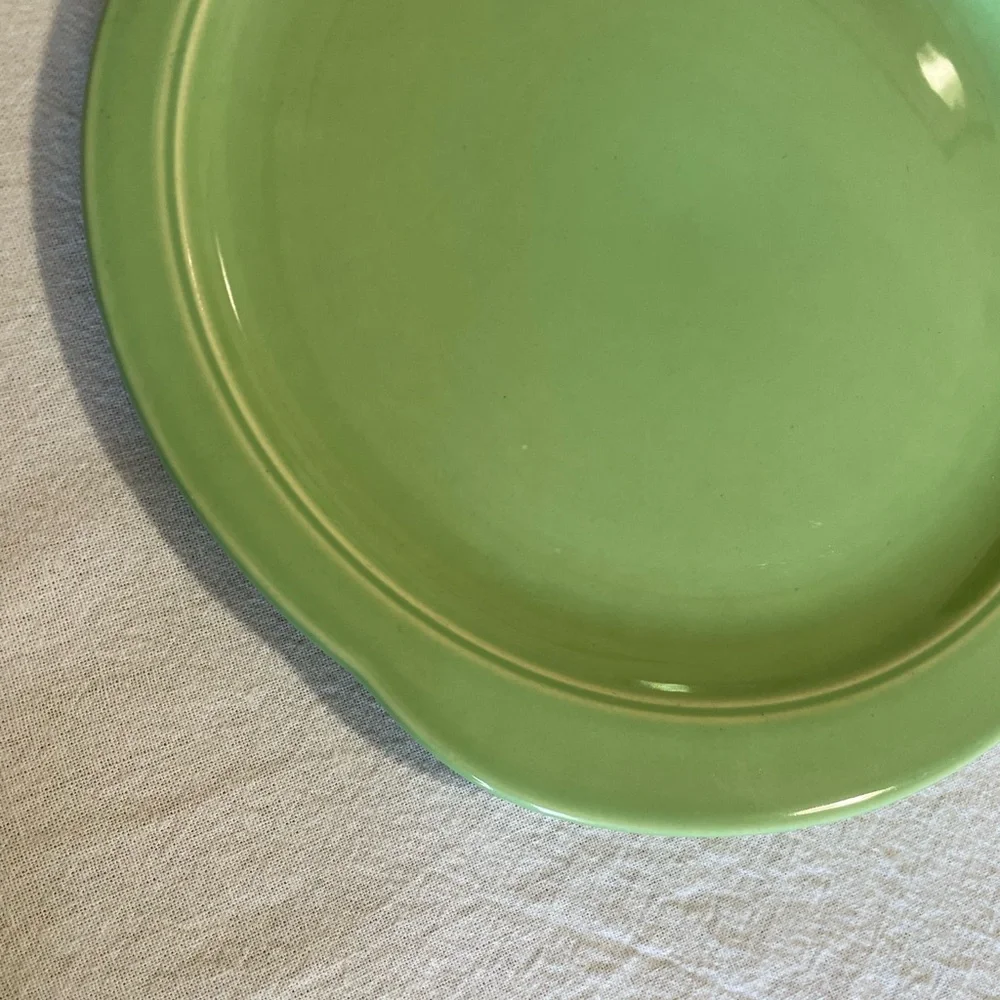 Vintage Camwood Ivory Universal Cambridge Pottery Plate